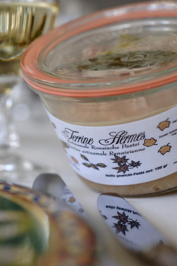 Hermesterrine